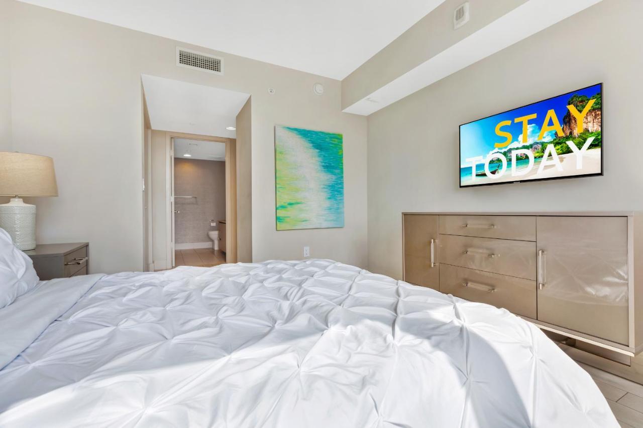 Resort-Style Living With Direct Ocean Views - 3Br Beauty Hallandale Beach Eksteriør bilde