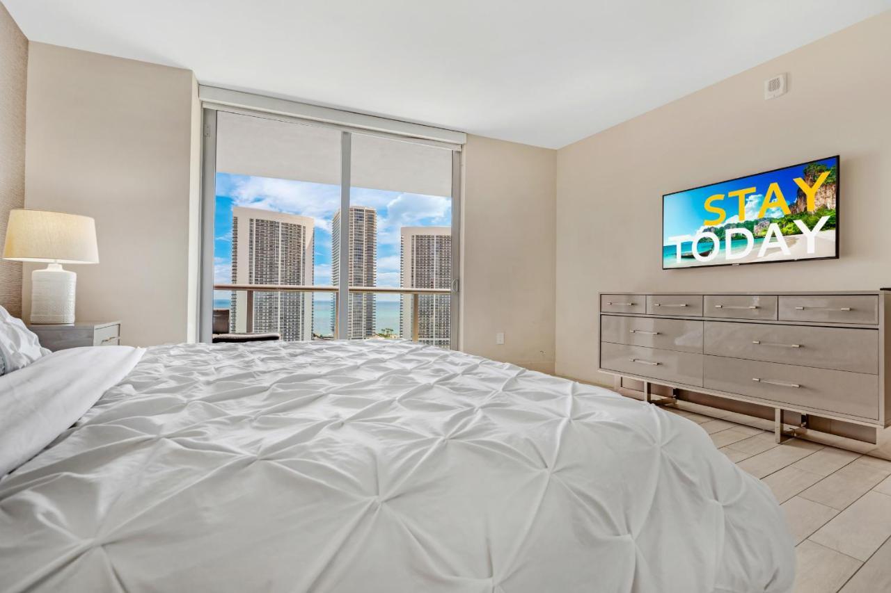 Resort-Style Living With Direct Ocean Views - 3Br Beauty Hallandale Beach Eksteriør bilde