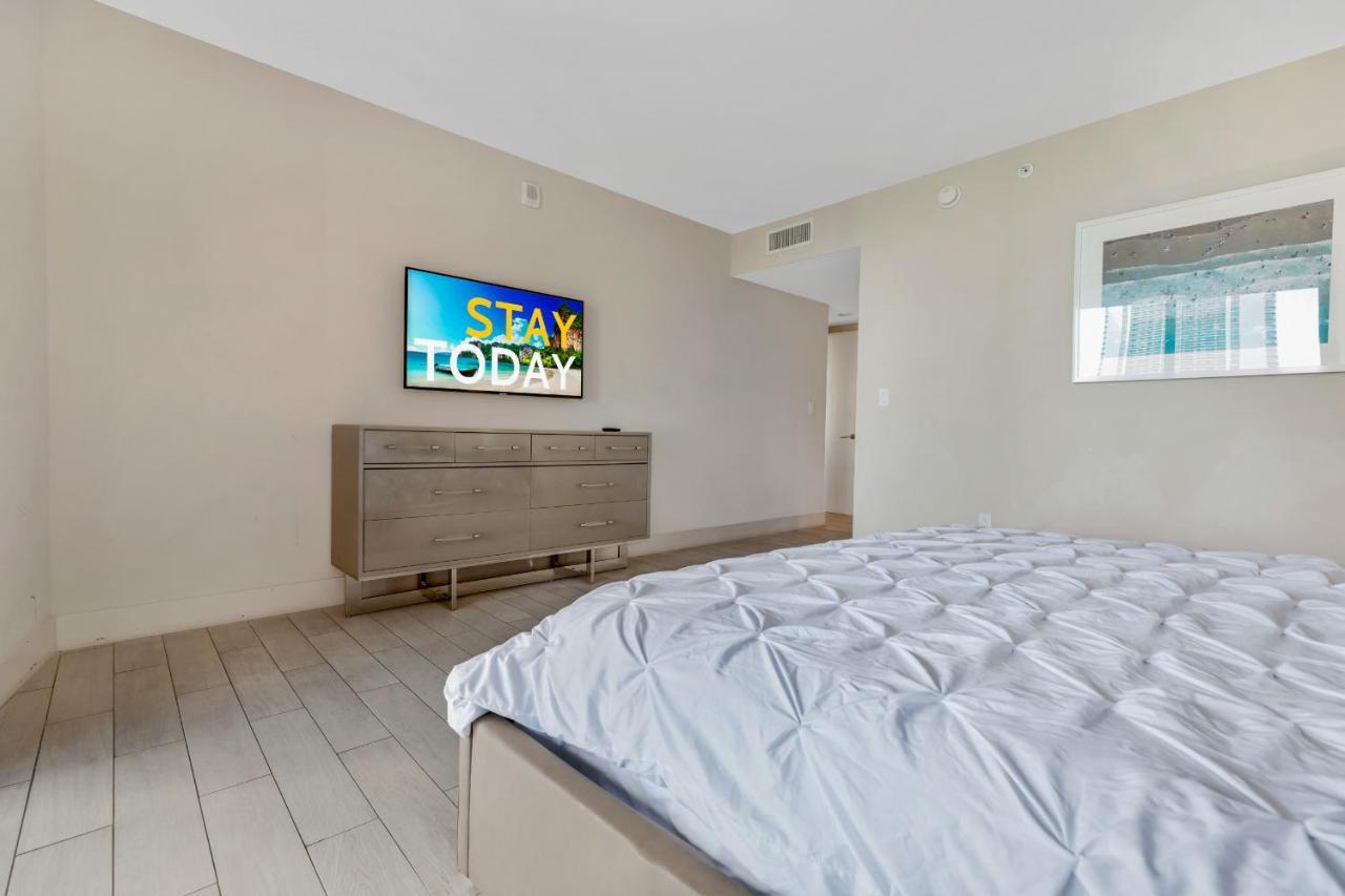 Resort-Style Living With Direct Ocean Views - 3Br Beauty Hallandale Beach Eksteriør bilde