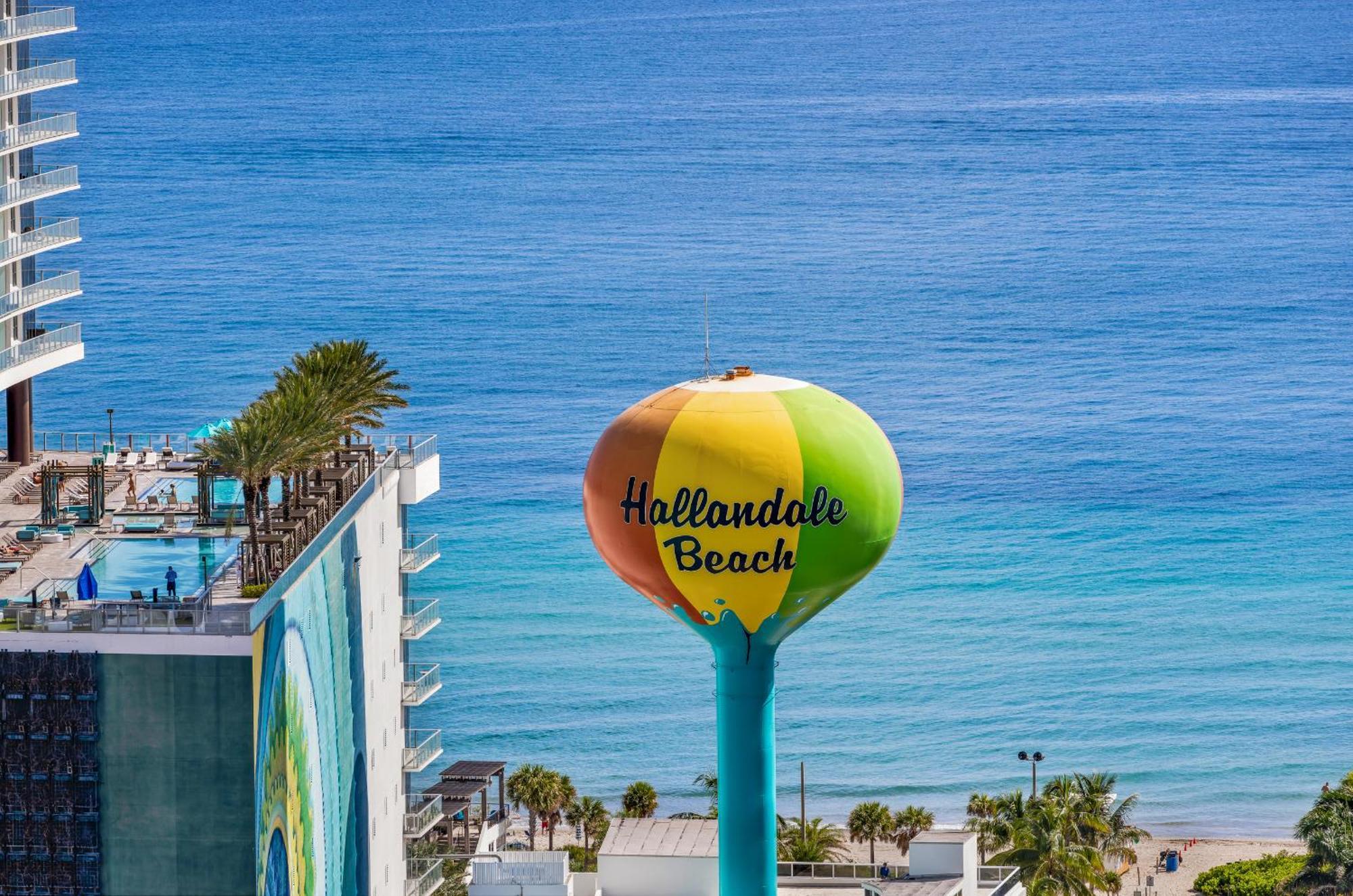 Resort-Style Living With Direct Ocean Views - 3Br Beauty Hallandale Beach Eksteriør bilde