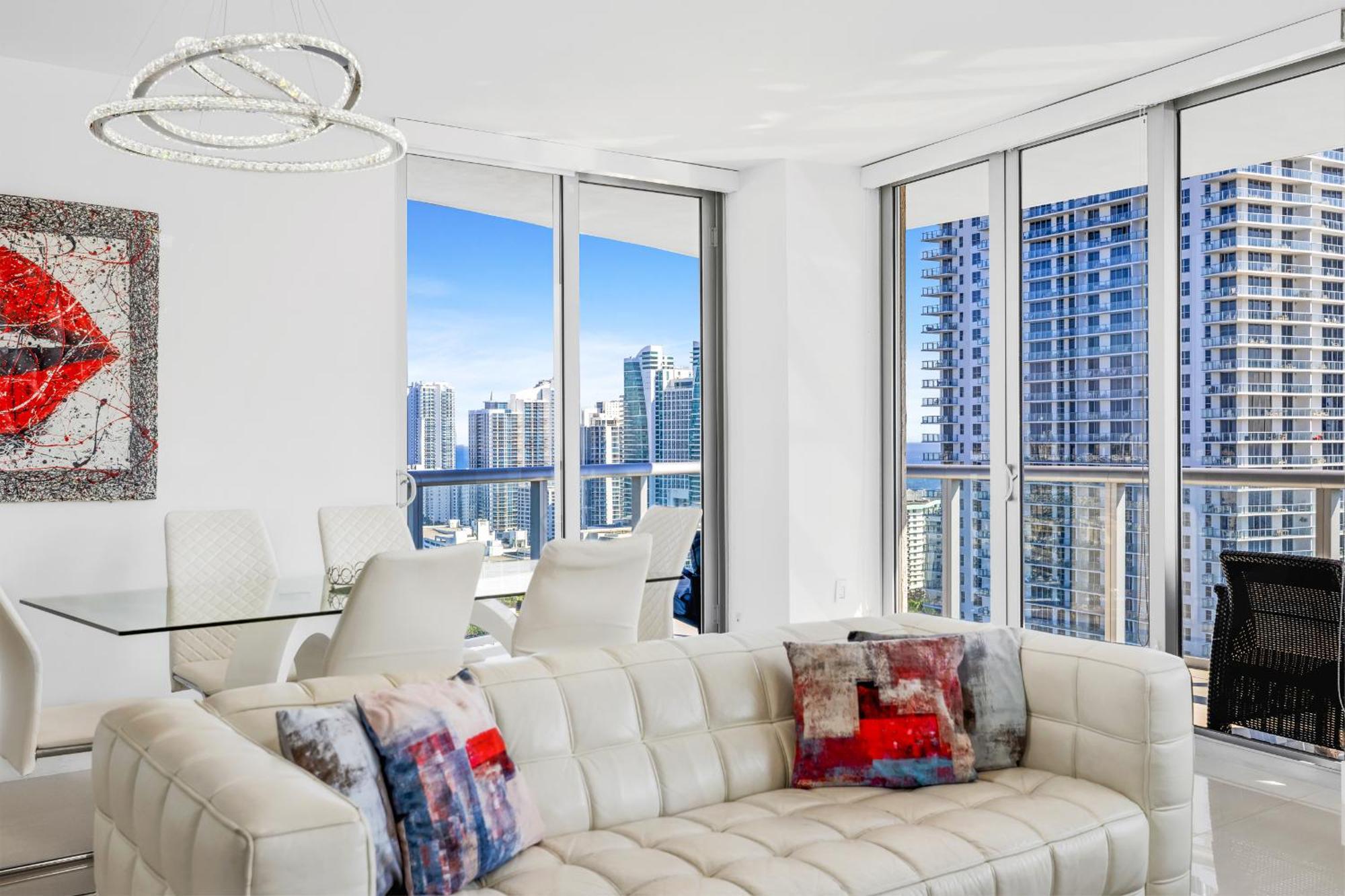 Resort-Style Living With Direct Ocean Views - 3Br Beauty Hallandale Beach Eksteriør bilde