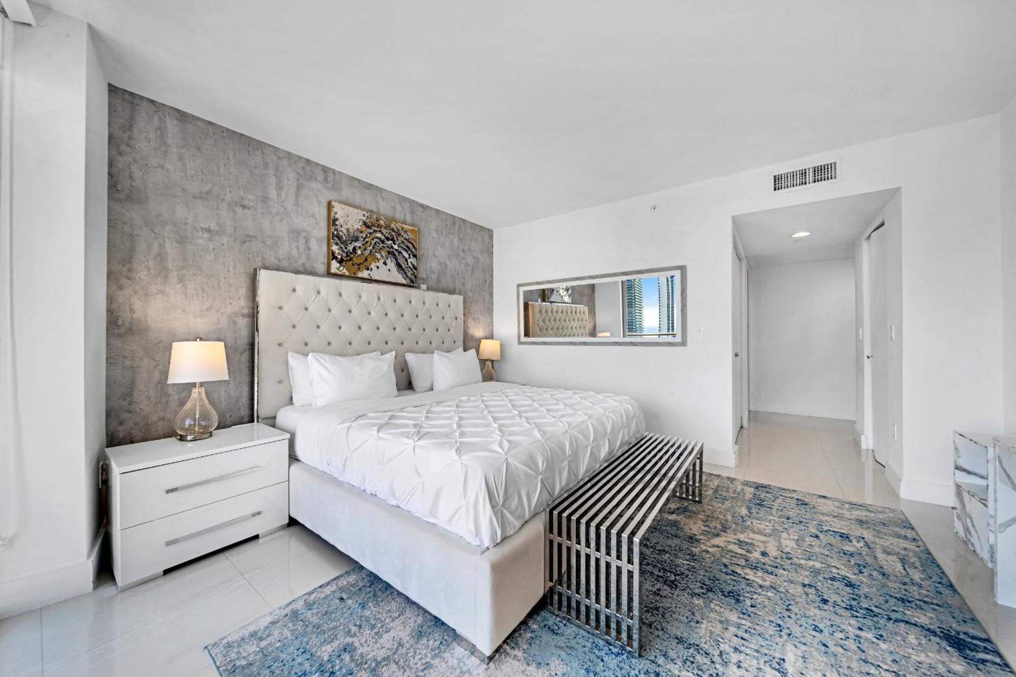 Resort-Style Living With Direct Ocean Views - 3Br Beauty Hallandale Beach Eksteriør bilde
